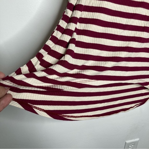 Lularoe Irma oversized top size XS - Picture 3 of 5